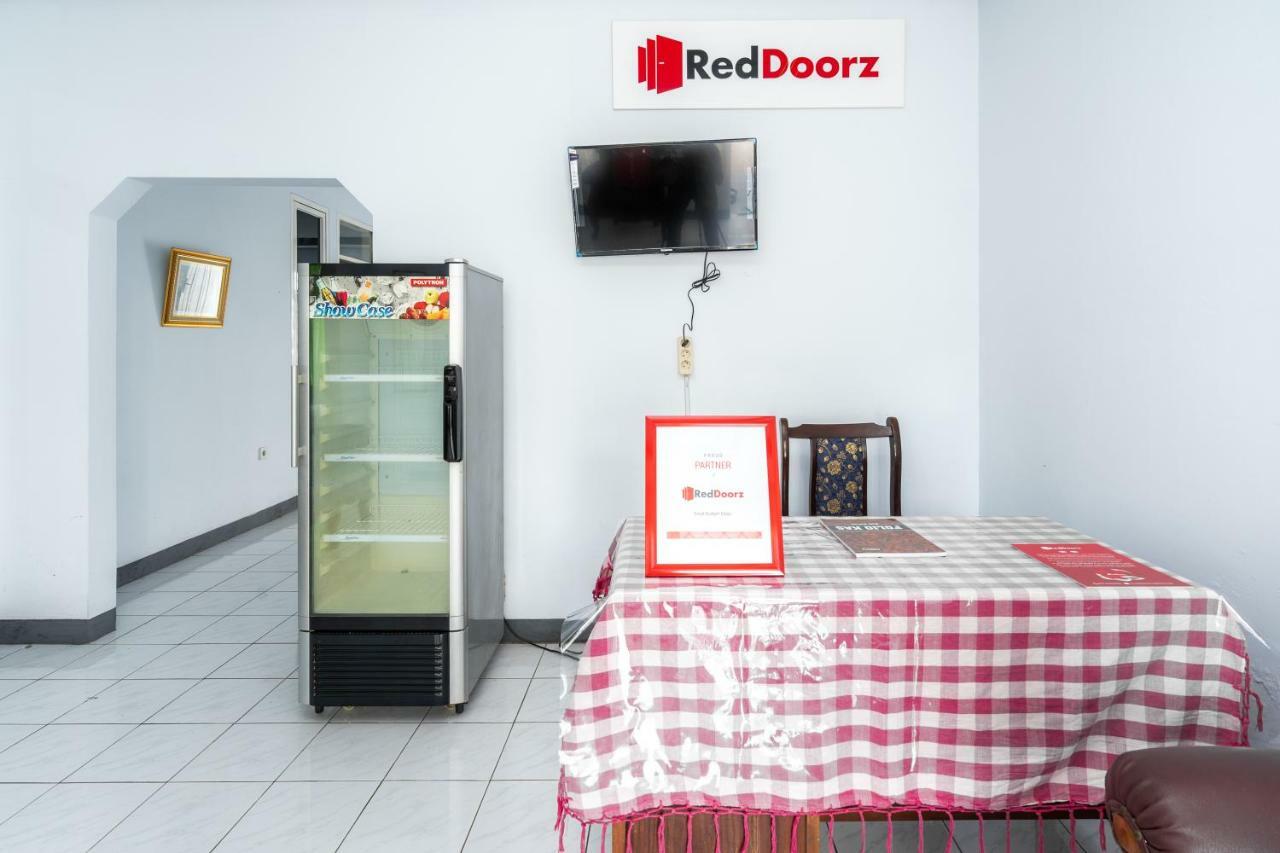 Reddoorz Syariah Near Rsud Cimacan Bogor Eksteriør billede